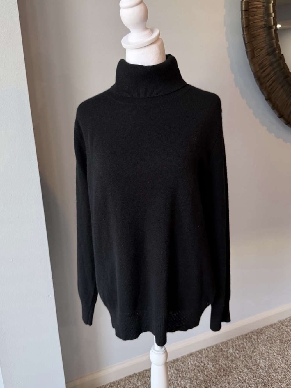 Neiman Marcus 100% Cashmere Black Turtleneck Sweater Women's Size 1X